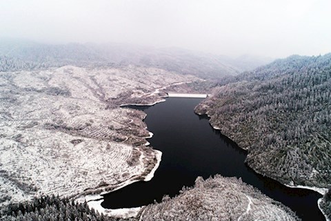 大美古蔺   天湖山雪季